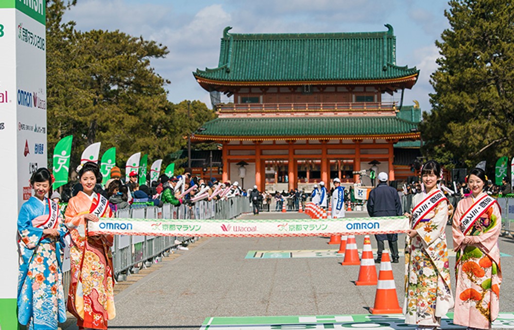 京都マラソン沿道探検隊（第１０回　平安神宮）