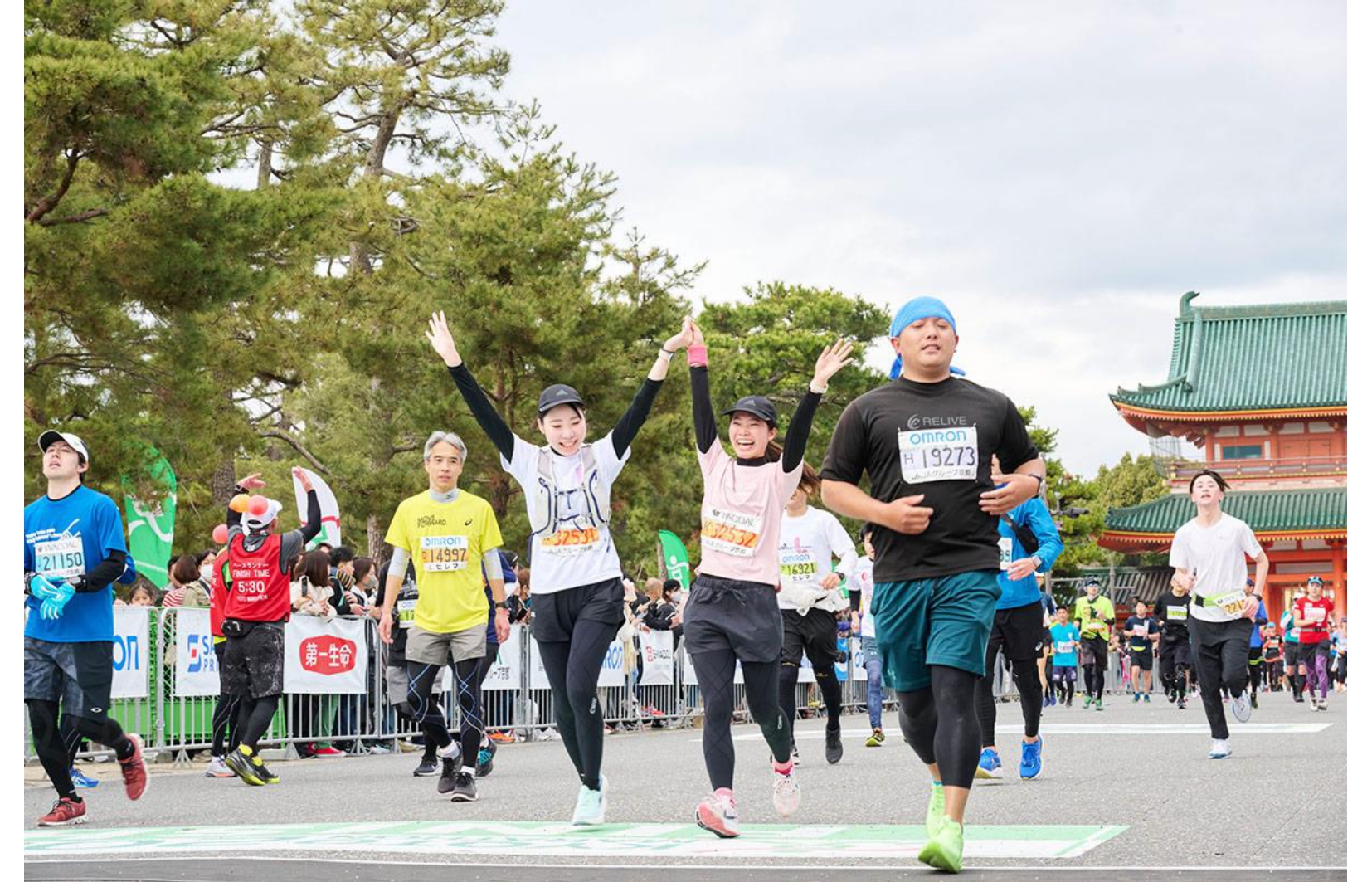 明日、10月24日（金）10時以降抽選結果メールを、順次送付します。